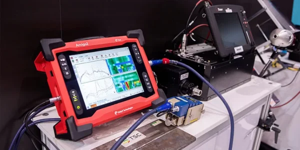 Equipment Inspector with NDT’s 1